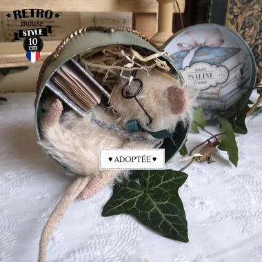 Isaline - La souris érudite